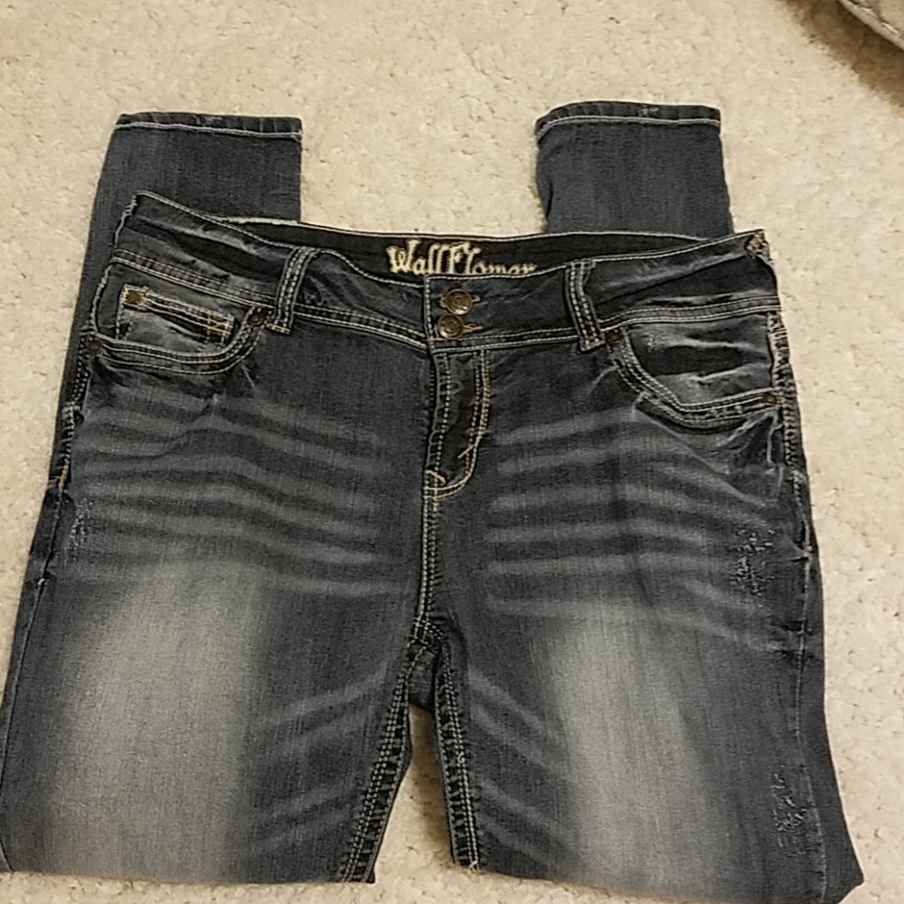 Wallflower Jean's size 17